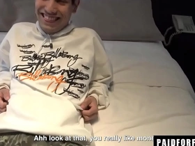 Stranger latino will first suck cock until he makes the rich guy cum - paidforfuck